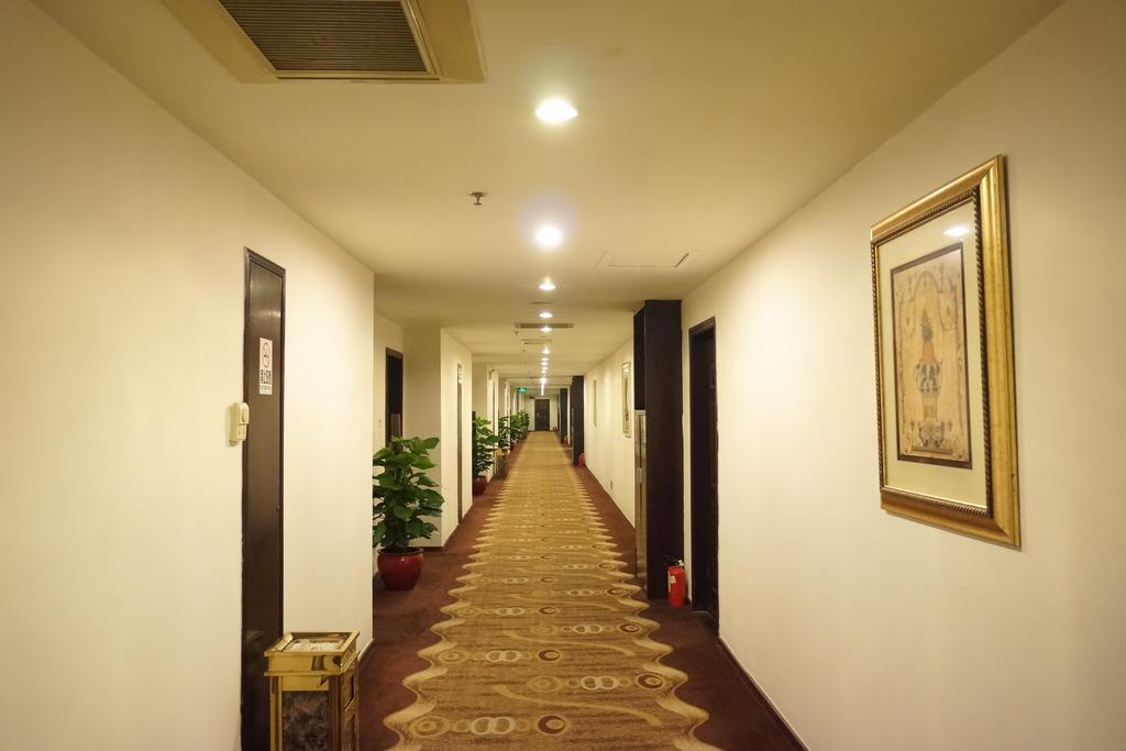 Raystar Hotel Guangzhou Exterior photo
